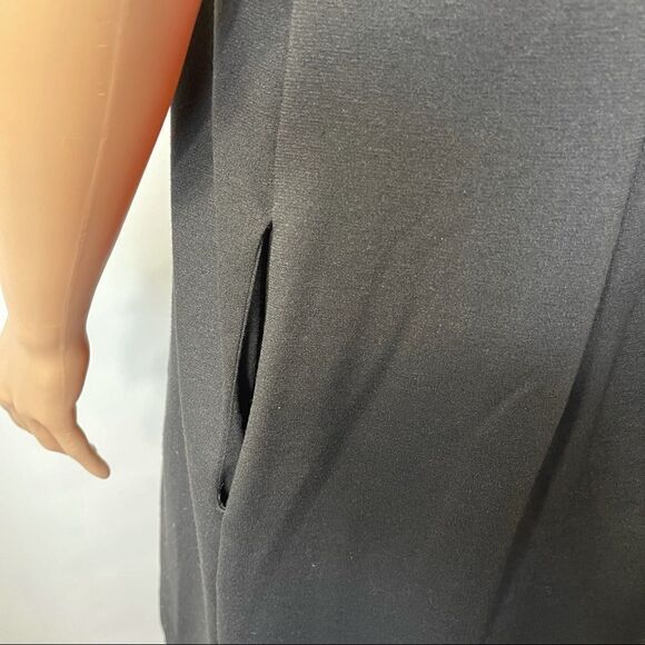 Robbie Bee Black Ruffle Neckline Dress Sz 6 - Picture 13 of 14